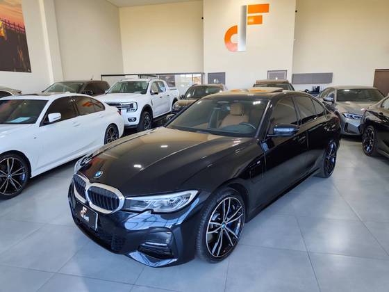BMW 330e 2.0 16V TURBO HÍBRIDO M SPORT AUTOMÁTICO BMW 330e 2.0 16V TURBO HÍBRIDO M SPORT AUTOMÁTICO